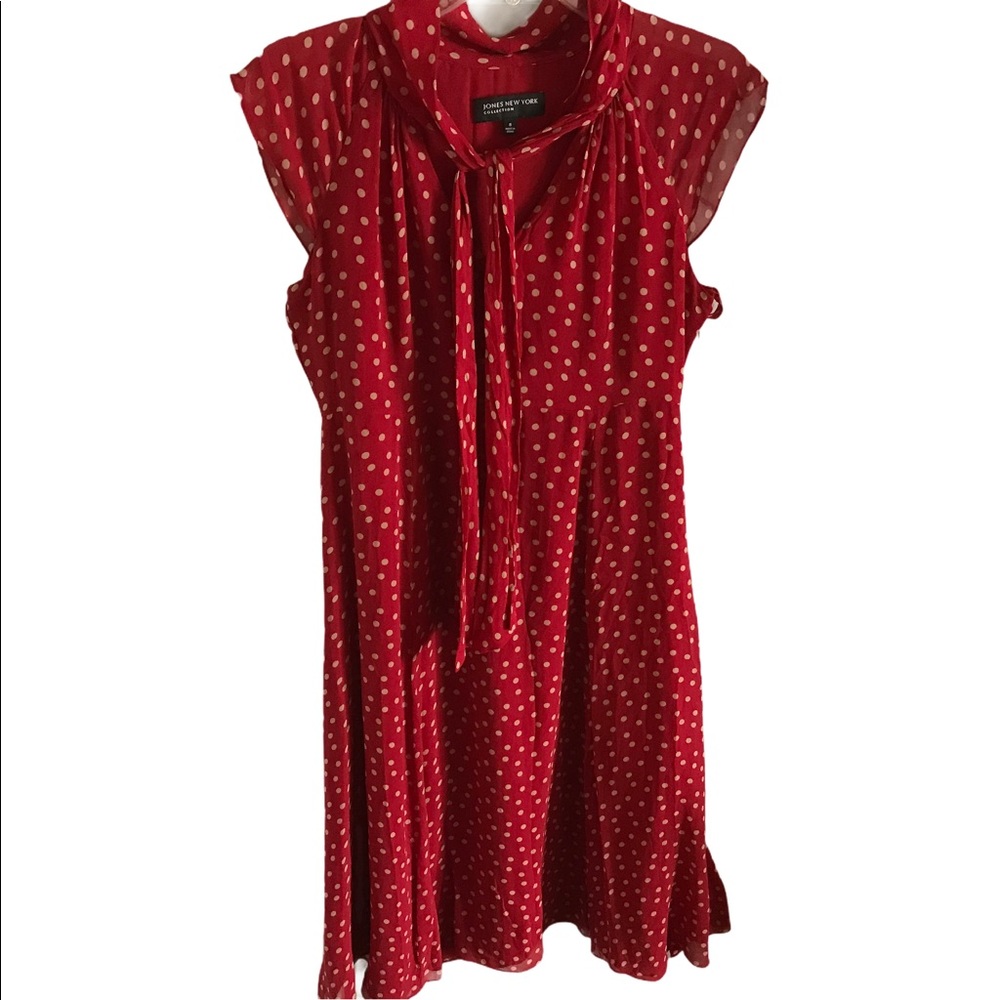 Flowy red silk dress.  sz 8. Jones New York